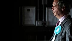 Nigel Farage újra kampányol, bár egyáltalán nem így tervezte ezt az évet