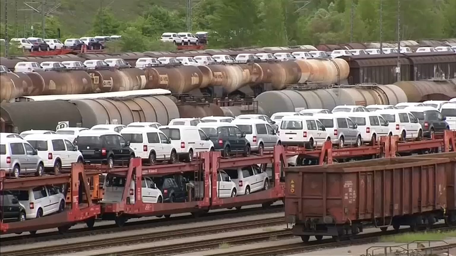Usa rinviano i dazi sulle auto europee