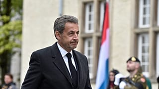 Fransa Anayasa Mahkemesi Sarkozy'nin yargılanmasının önünü açtı