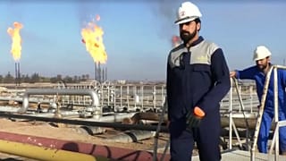 خروج مهندسان خارجی شرکت نفت و گاز اکسونموبیل از میدان نفتی بصره عراق