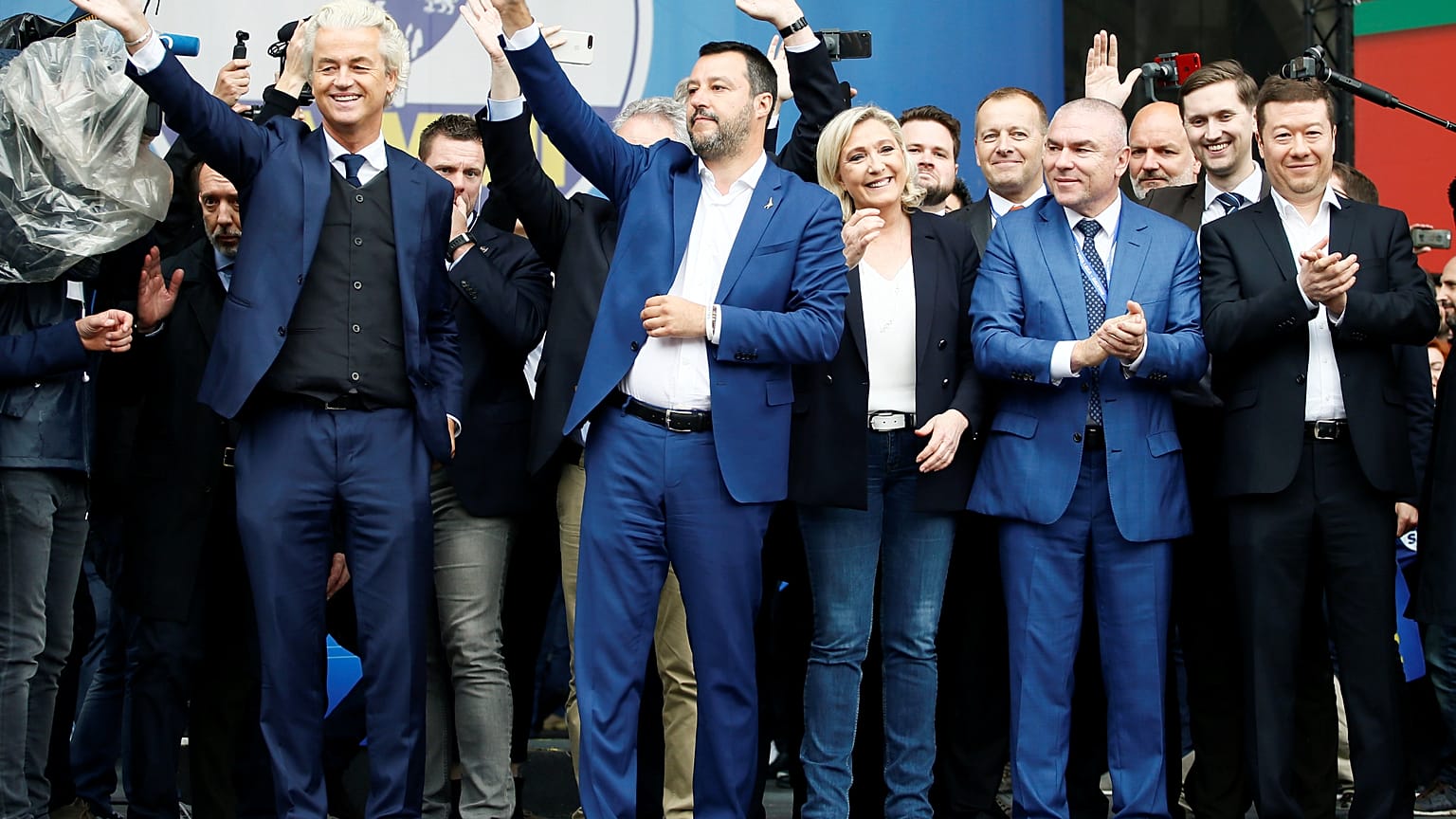 La ultraderecha desafía a la UE desde Milán con Salvini a la cabeza