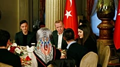 Beste Freunde? Özil wieder bei Erdogan