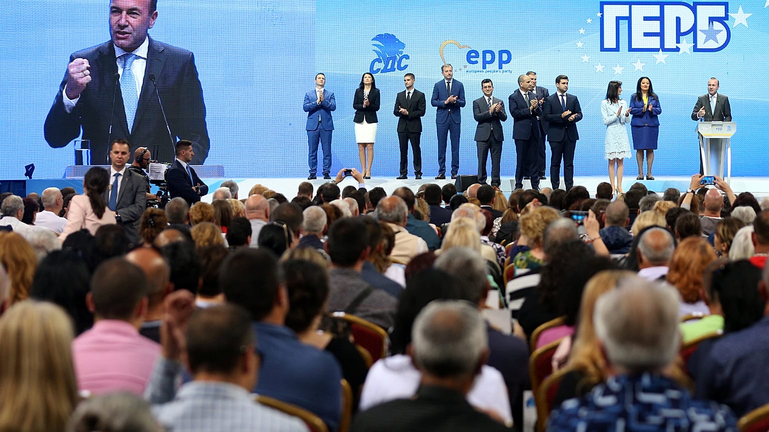 Bulgáriában kampányolt Manfred Weber