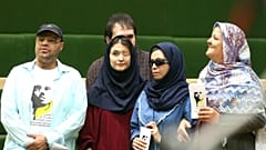   مجلس ایران کلیات طرح تشدید مجازات اسیدپاشی را تصویب کرد