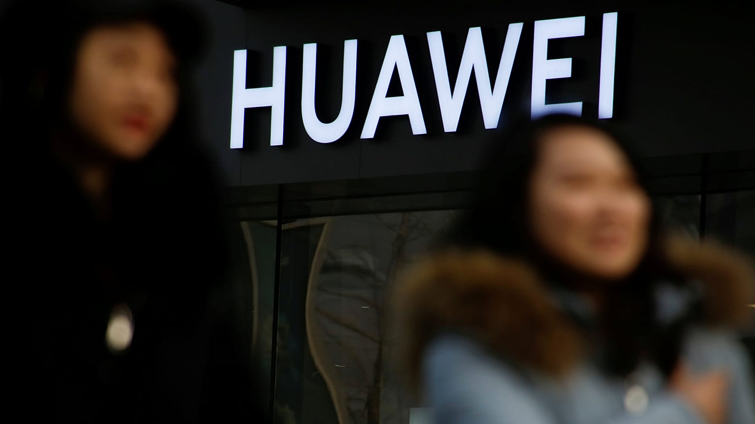 Huawei'den Avrupalılara çağrı: ABD'nin kararına göz yummayın