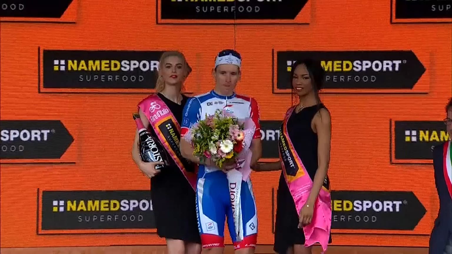 Giro d'Italia: Démare nyerte a 10. szakaszt