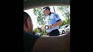 Romania, i residenti si sono sentiti chiedere una password per entrare in città