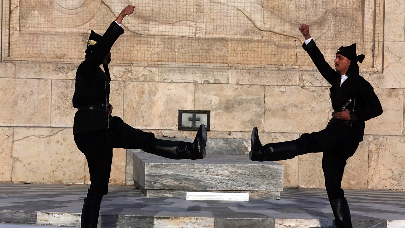 Η Ελλάδα καλεί την Τουρκία να αναγνωρίσει της γενοκτονία των Ποντίων