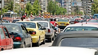Δήμος Αθηναίων: Επιστροφή πινακίδων εν όψει εκλογών 