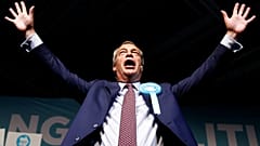 EU elections live: Brexit Party dominates, Verhofstadt targets populism