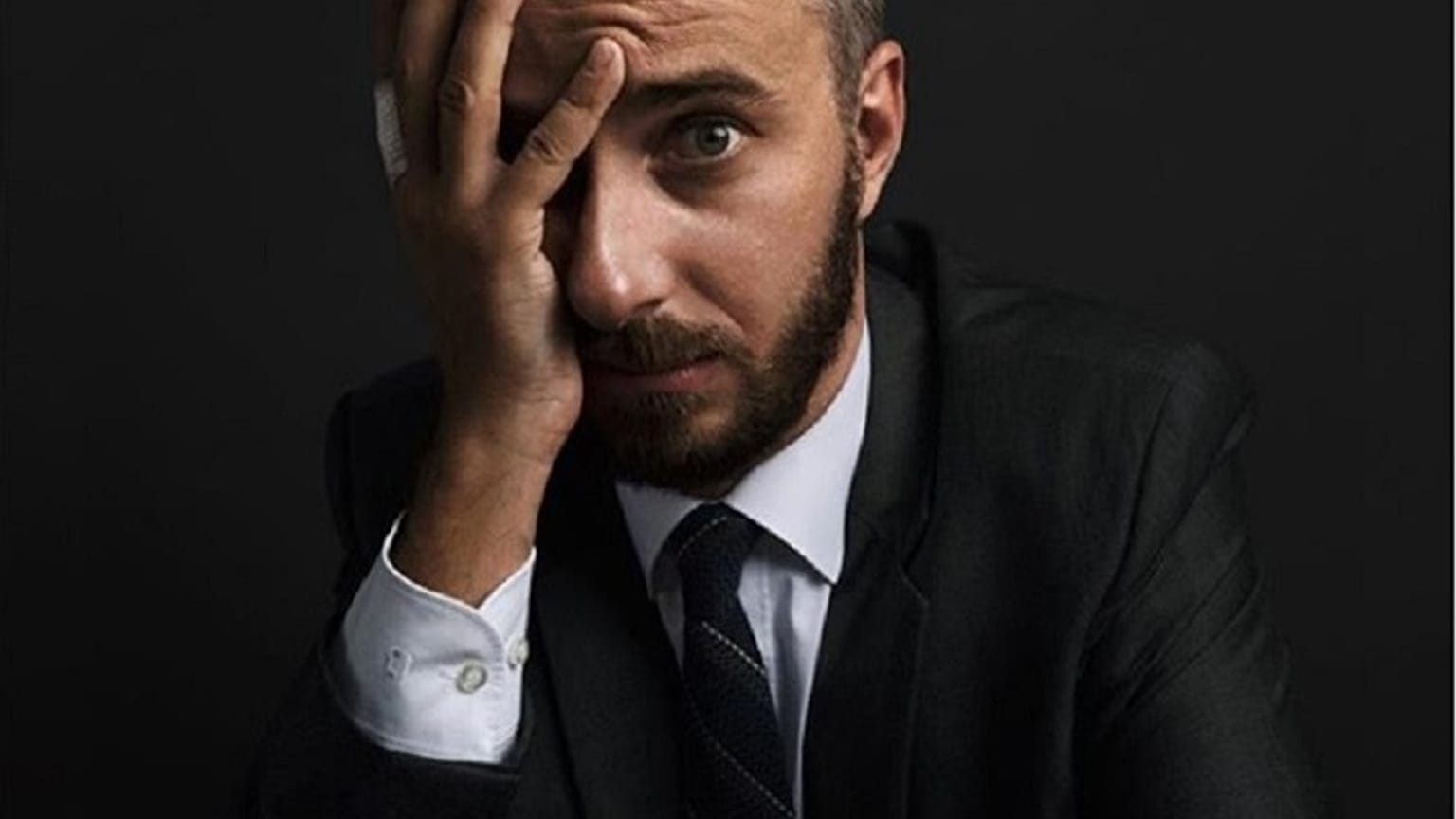 "Alone, we are alone": Böhmermann nutzt Ibiza-Affäre für neues Video