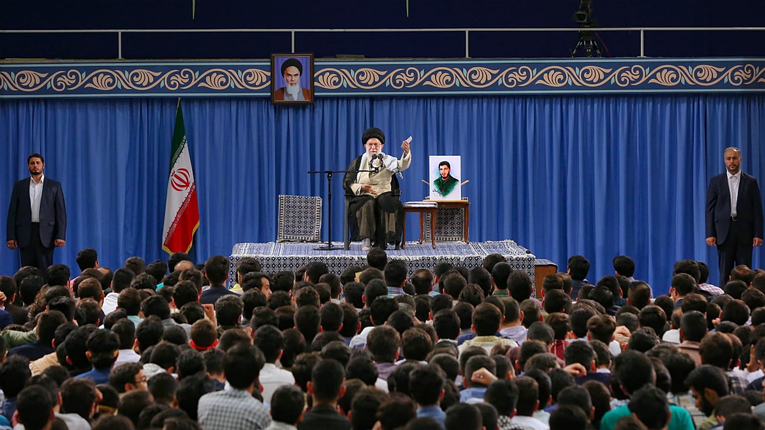 رهبر ایران: من به برجام به آن صورتی که عمل و محقق شد، خیلی اعتقادی نداشتم