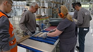 Occupational cancer - how to minimise risks? 