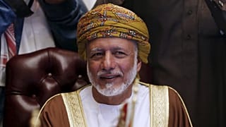 عُمان تسعى إلى احتواء التوتر بين الولايات المتحدة وإيران