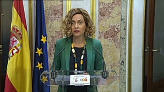 La mesa del Congreso suspende a los diputados presos