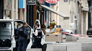 Estalla un paquete bomba en el corazón de Lyon