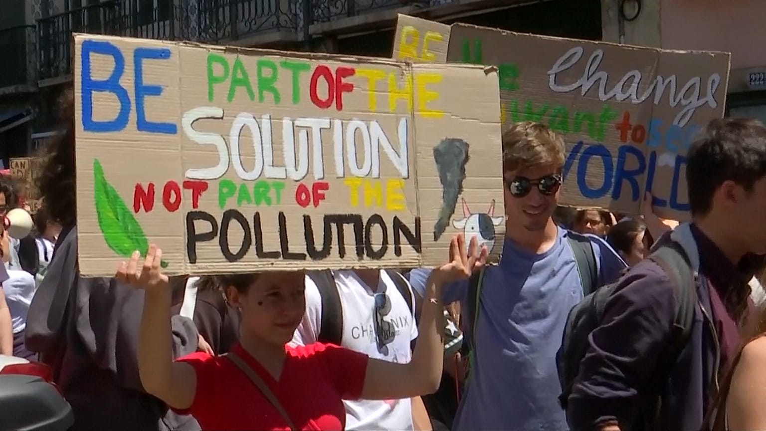 School strike for climate: Youth demand action againt climate change