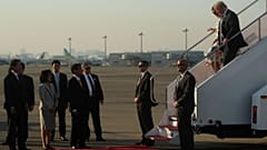 دعوت آمریکا از سرمایه‌گذاران ژاپنی؛ ترامپ خواستار موازنه تجاری با توکیو شد