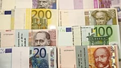 آرامش در بازار ارز؛ یورو از ۱۶ هزارتومان عقب‌نشینی کرد