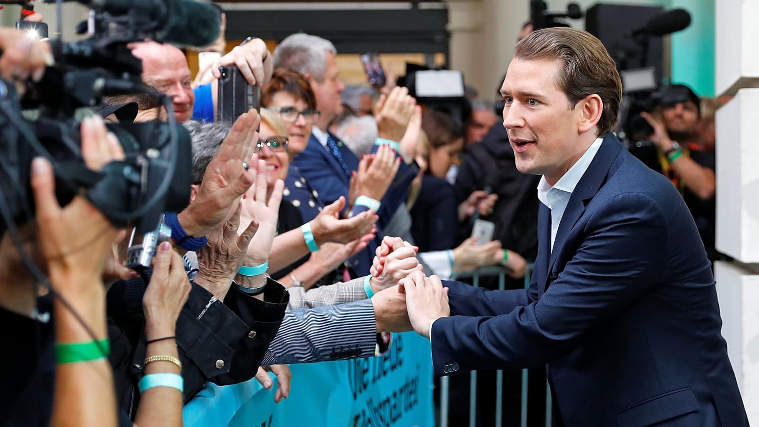 Österreich: Mehrheit für Misstrauensantrag gegen Kurz