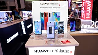 Analistler: Huawei akıllı telefon piyasasından silinebilir