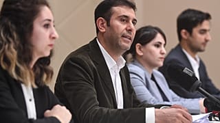 PKK lideri Öcalan'ın yaptığı çağrı sonrası açlık grevleri sonlandırıldı