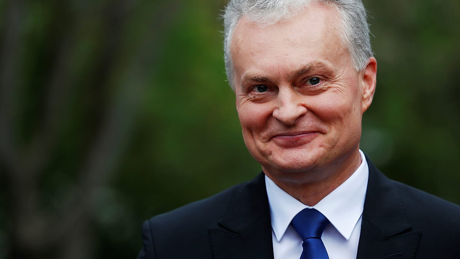 El economista Nauseda, elegido presidente de Lituania