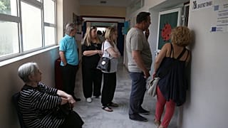 Ελλάδα: Πέθανε ενώ βρισκόταν στο εκλογικό τμήμα και ψήφιζε