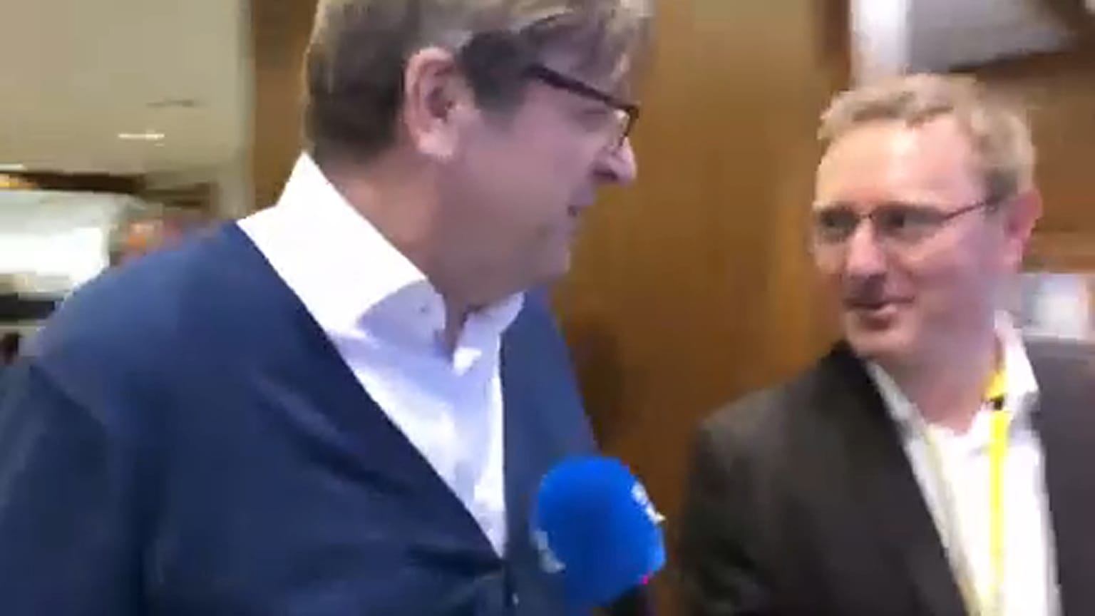 Verhofstadt: Magyarországon nincs demokrácia