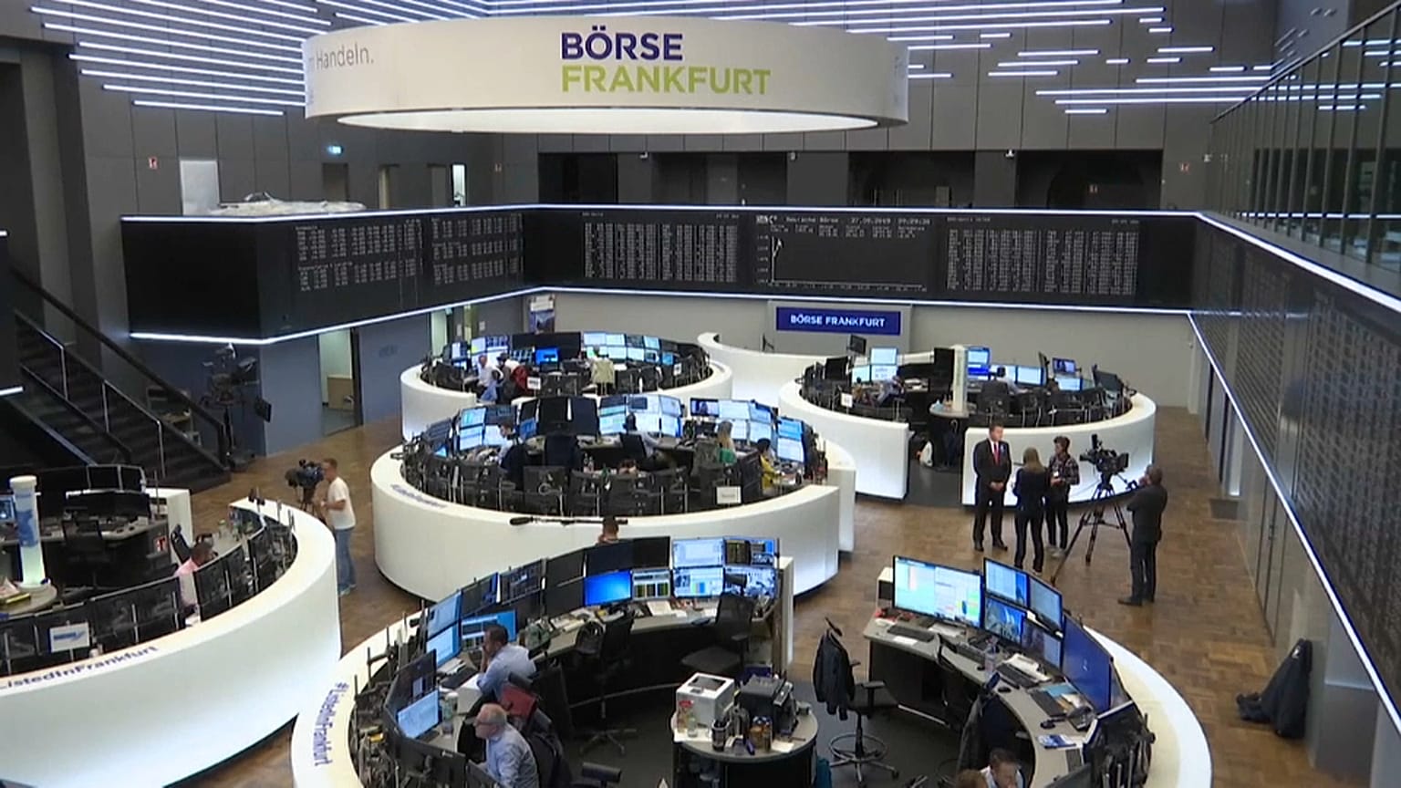 Mercados tranquilos com resultados das eleições europeias