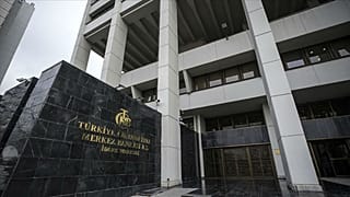 Kredi kartı faiz oranları düşürüldü