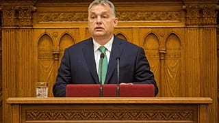 Orbán jövőbeni szövetségesekről beszélt a parlamentben