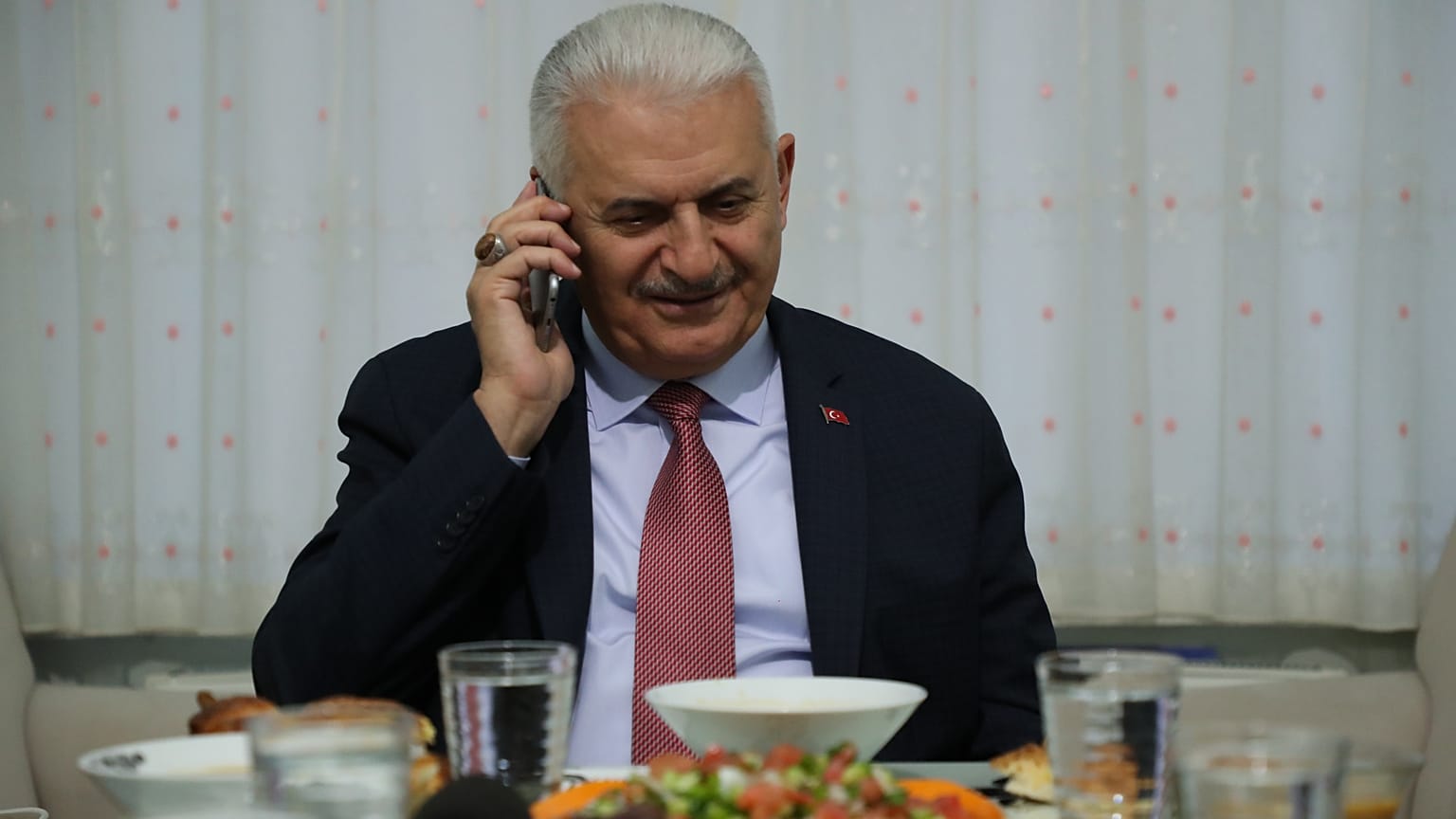 Yıldırım, kişisel hesabını çok takipçili TBMM başkanı hesabıyla değiştirdi: Aradaki fark 1.4 milyon