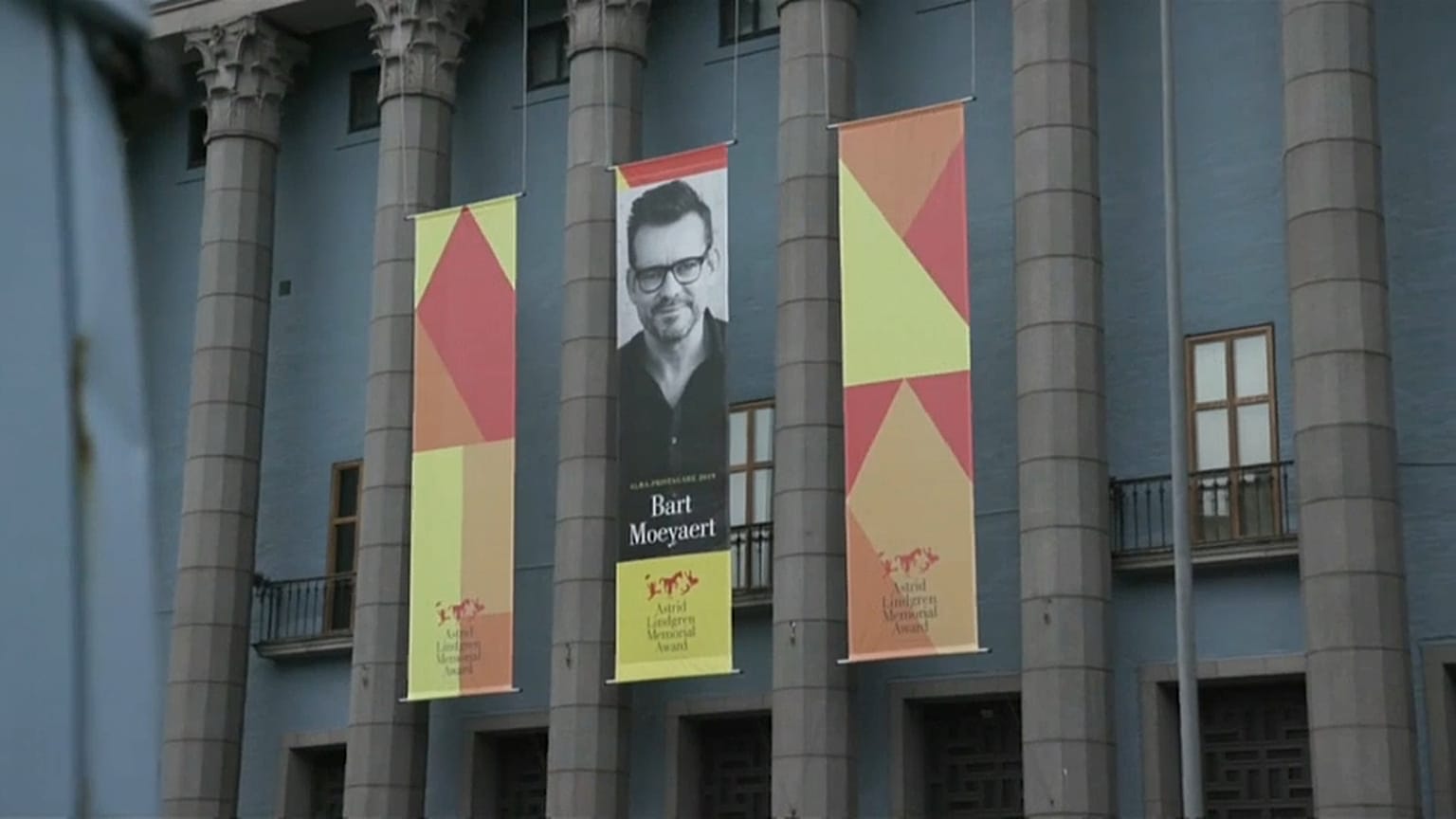 Bart Moeyaert nimmt Astrid-Lindgren-Preis entgegen