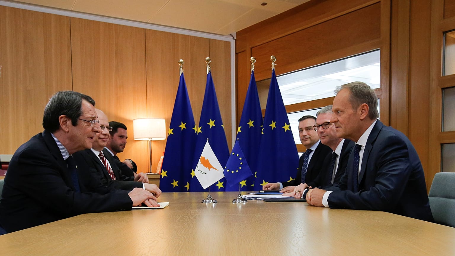 Ο Πρόεδρος Αναστασιάδης ενημέρωσε Τουσκ και Μέρκελ για τις τουρκικές προκλήσεις