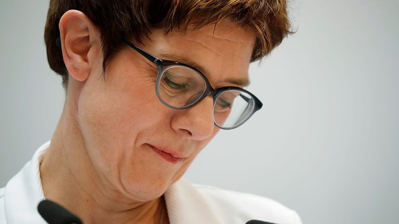 Youtuber starten Petition gegen CDU-Chefin Kramp-Karrenbauer