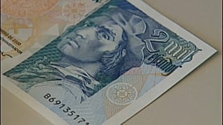 Milhões de escudos guardados em casa