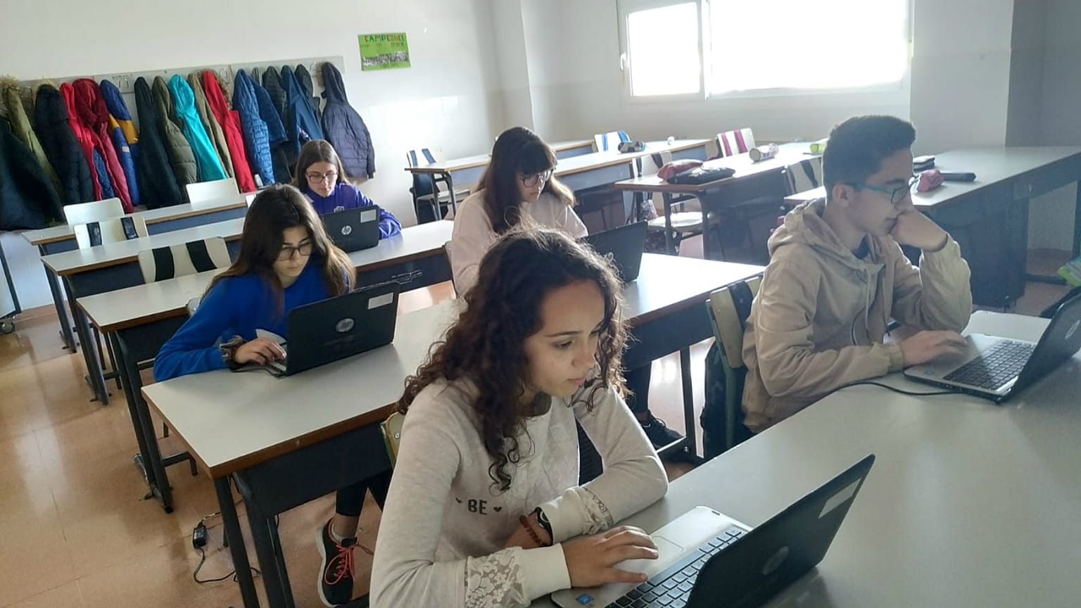 Detectives de la ESO: Cuida tu ortografía y gramática en las redes, te están vigilando