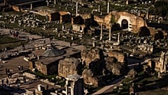 Şarap, dans ve doğurganlık tanrısı 2000 yıl sonra bulundu