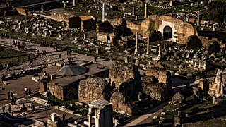Şarap, dans ve doğurganlık tanrısı 2000 yıl sonra bulundu