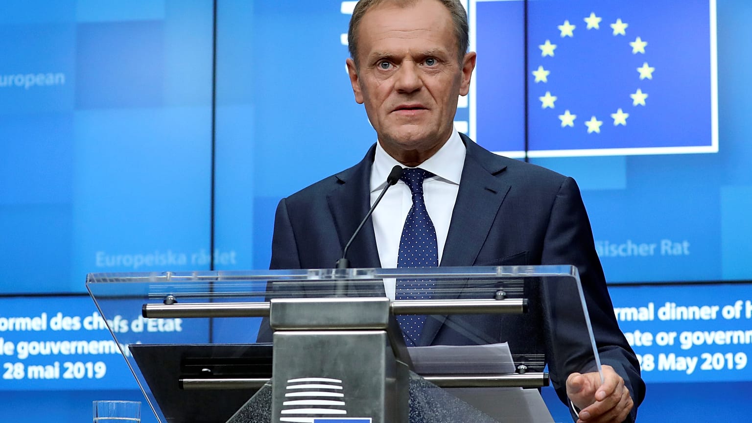 Μάχη για την Κομισιόν: «Χαρισματικός» ή «κορυφαίος υποψήφιος»