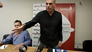 Βαρουφάκης: «Χτίζουμε πάνω στο 2,99%»