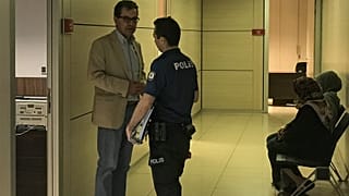 Gazeteci Kadri Gürsel önce cezaevine gönderildi, sonra serbest bırakıldı