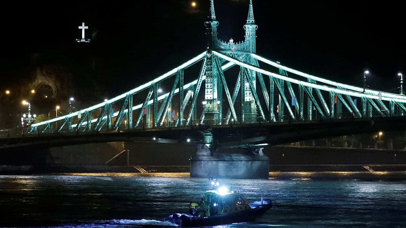 Naufrage mortel à Budapest : un homme placé en détention