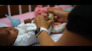"Saybie", l'histoire miraculeuse du plus petit bébé au monde
