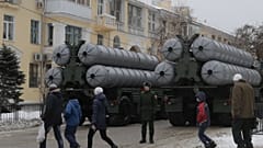 Πώς οι αμερικανικές κυρώσεις για τους S-400 μπορεί να δημιουργήσουν προβλήματα στην Άγκυρα