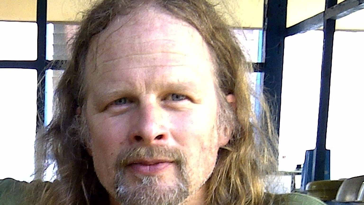 Wildlife photographer Ewold Horn was held hostage since 2012