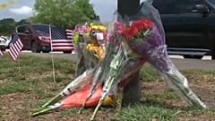 Virginia Beach recuerda a las doce personas asesinadas
