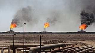 İran: Körfezde çekilen ilk tetik petrol fiyatlarını 100 doların üzerine çıkarır