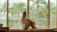 Contraceptive jewellery, the science behind burn-outs and other news